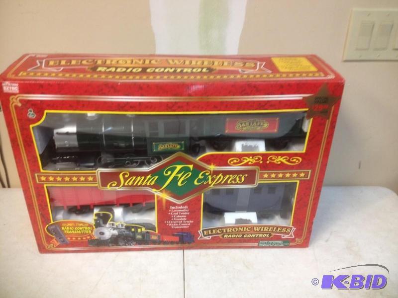 New Santa Fe Express Toy Train Set...