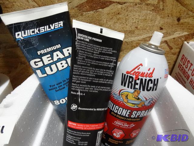 lot 121 image: LOT NEW incl. Turtle Wax Renew Rx Rubbing Com...