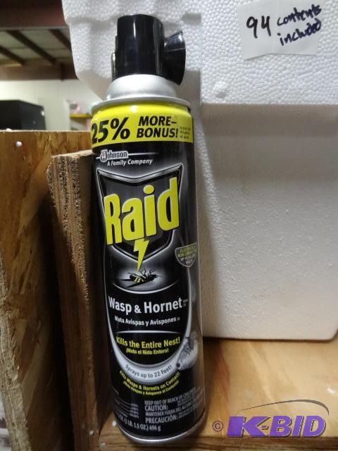 lot 130 image: Qty 2 NEW RAID Wasp and Hornet Spray 17.5 oz ...