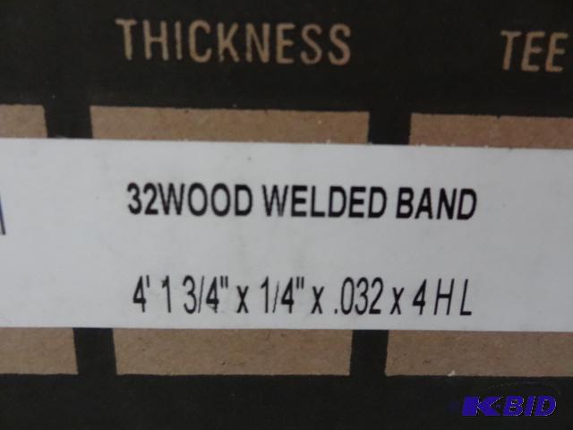 lot 203 image: NEW WHOLESALE LOT of approx 30 Lenox Wood Wel...