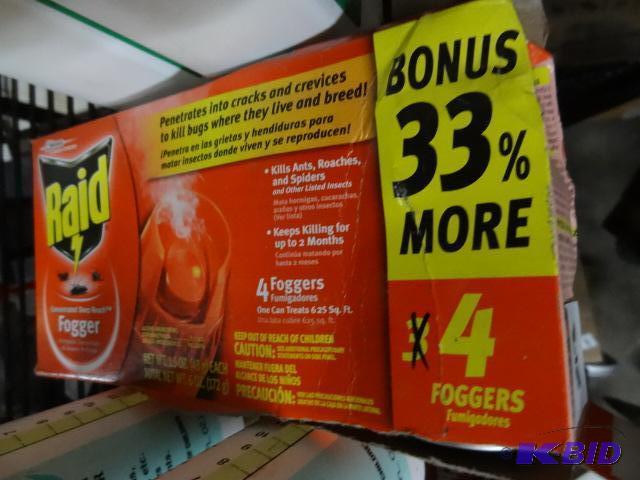 lot 213 image: NEW 4 pack RAID Concentrated Deep Reach Fogge...