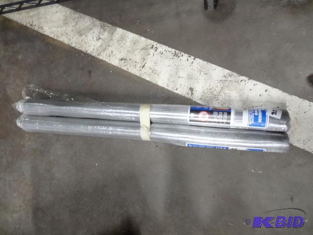 lot 236 image: New two piece lot bright coat aluminum screen...