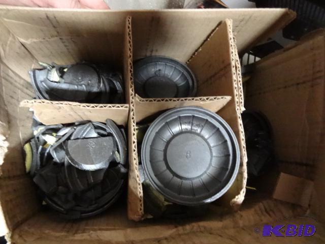 lot 274 image: New box of champion sporting clays, skeet and...