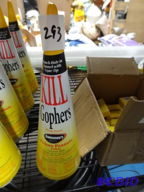 lot 293 image: New lot quantity 4 Sweeneys brand poison pea...