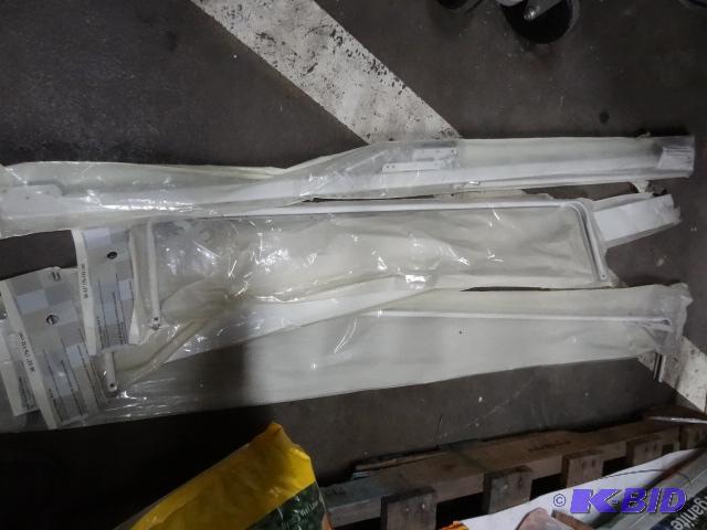 lot 301 image: New four piece lot . Heavy duty valence rod k...