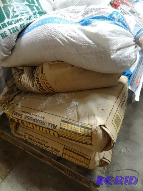lot 354 image: New lot of quantity 5 bags of all-purpose san...