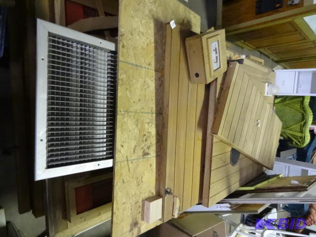 lot 415 image: Used but in good condition personal sauna....