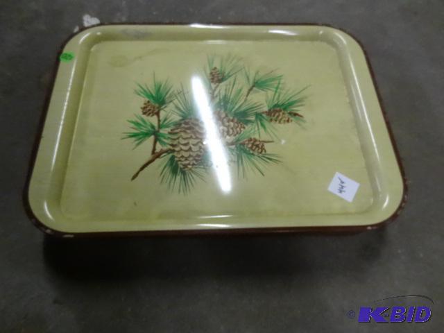 lot 448 image: Used lot of approximately 12 antique metal TV...