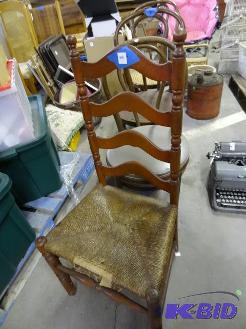 lot 449 image: Used lot of 4 antique looking wooden chairs....