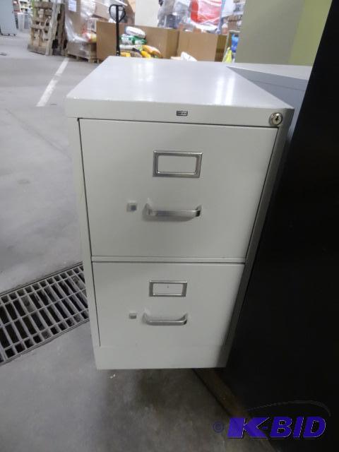 lot 462 image: 15" metal 2 drawer fie cabinet...