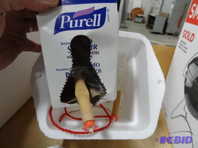 lot 96 image: Qty 2 Partial Refill Containers Purell Ethyl ...