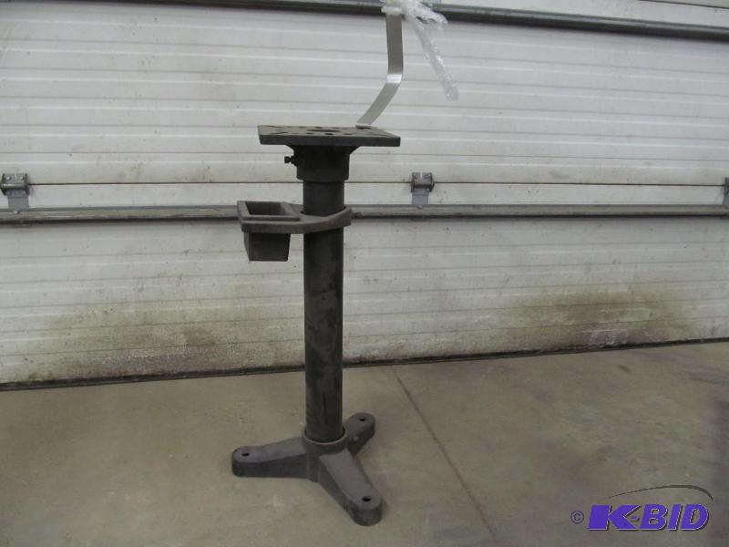 Stand