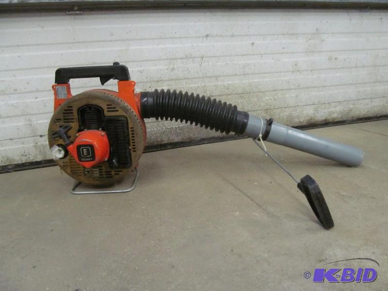 Leaf Blower