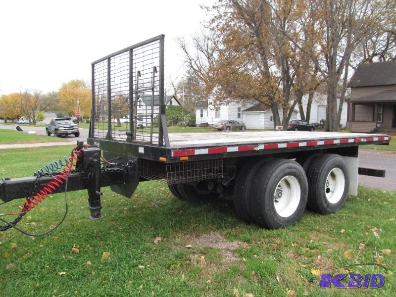 Tandem Trailer