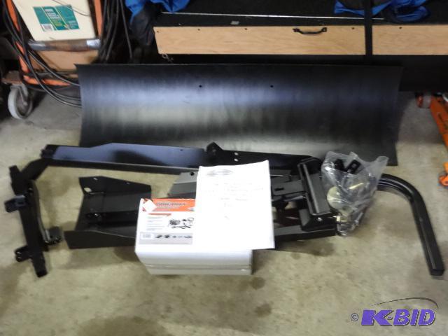 lot 10 image: Cycle country ski force poly plow. Quick atta...
