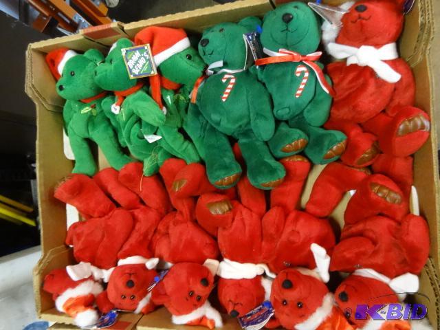 lot 159 image: Limited edition traesure bears. Comes with bo...