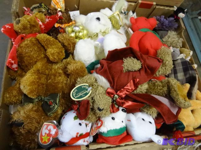 lot 161 image: Misc Beanie babies and other collectible bear...