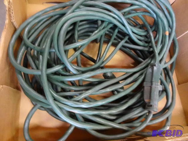lot 184 image: 2 extension cords. 40 Each...