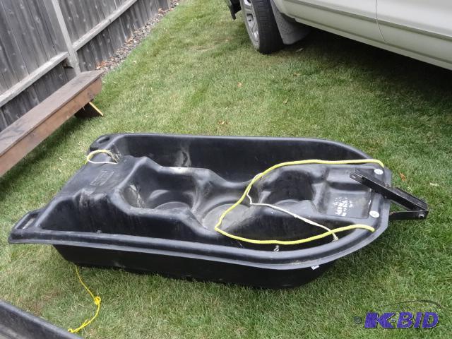 lot 19 image: Poly fish house sled. Pull behind ATV or snow...