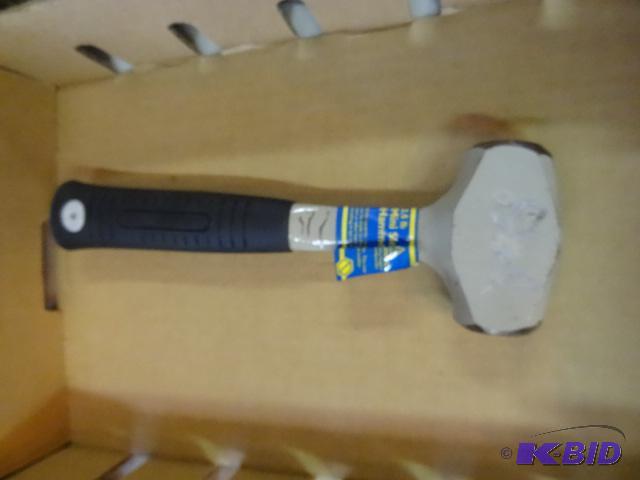 lot 215 image: 2.5 mini sledge hammer...