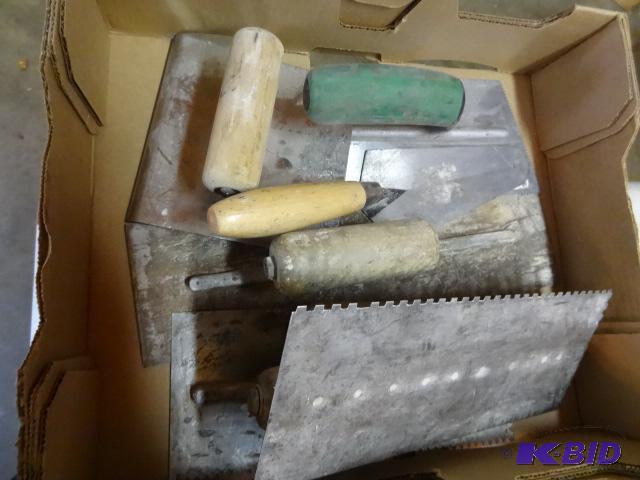 lot 246 image: Misc cement tools....