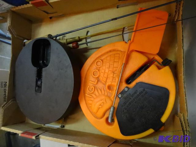 lot 271 image: 2 ice fishing tip ups. 3 jig poles....