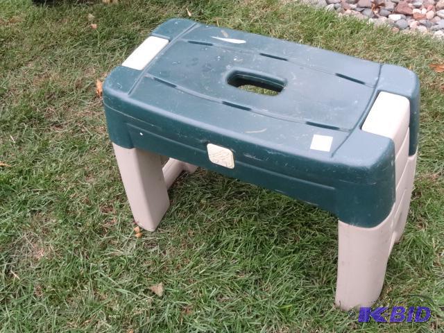 lot 28 image: Step 2 poly stool  garden bench...