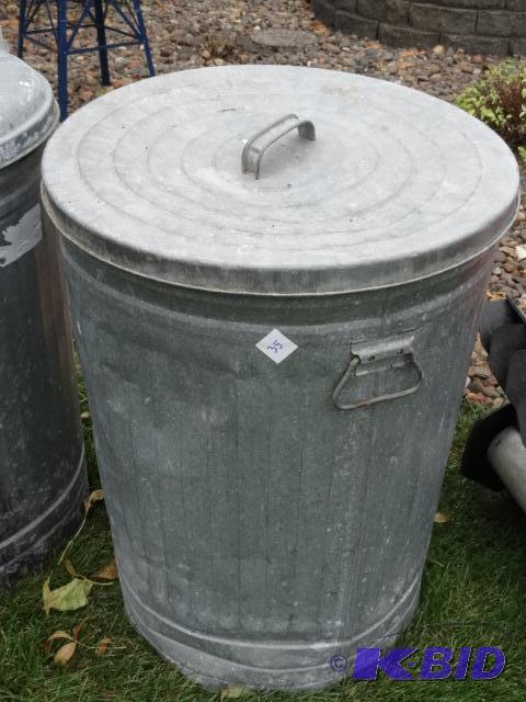 lot 35 image: Galvanized garbage can...