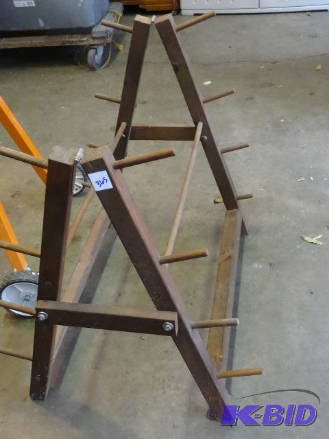 lot 365 image: Wood rack. 24 x 16 x 25...