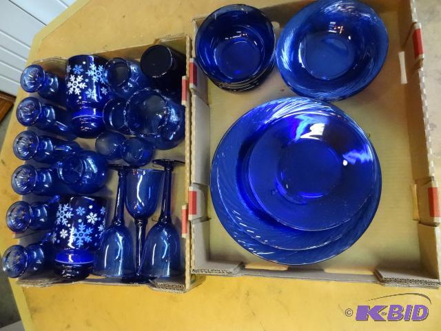 lot 387 image: 2 boxes of blue dishes. Set of 4 except one b...