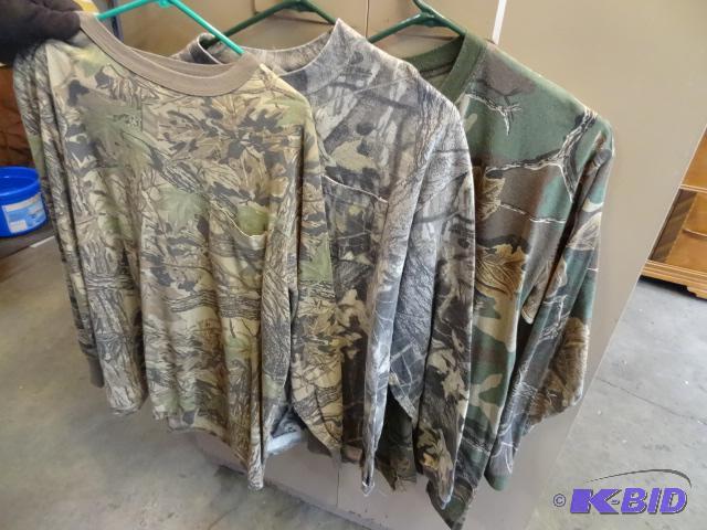 lot 398 image: 3 camo long sleeve shirts. X large...