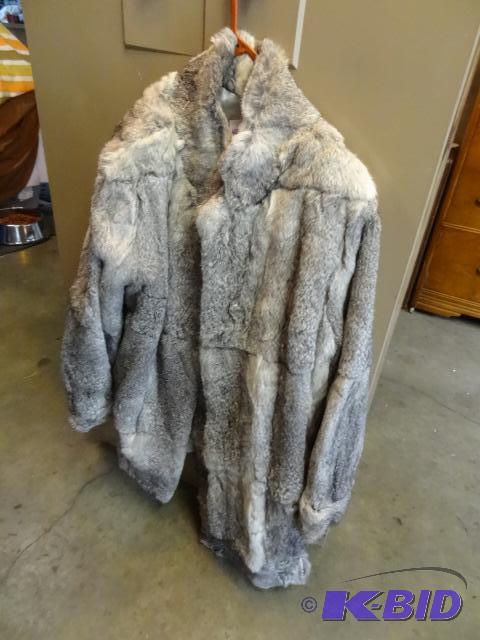lot 405 image: Genuine Rabbit fur coat. Comes with extension...