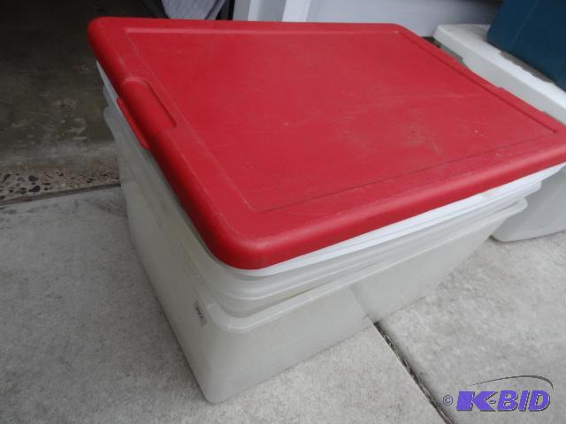 lot 442 image: 3 totes with lids. 58 qt...