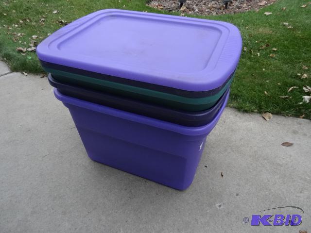 lot 444 image: 73 qt totes with lids. Qty 3...