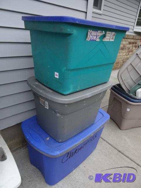 lot 446 image: 21, 18, and 30 gal totes with lids...