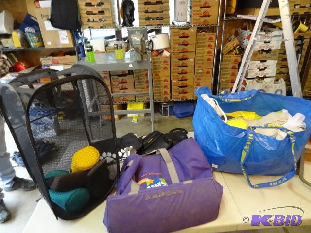 lot 96 image: Large quantity of Misc bags. One bag is a coo...