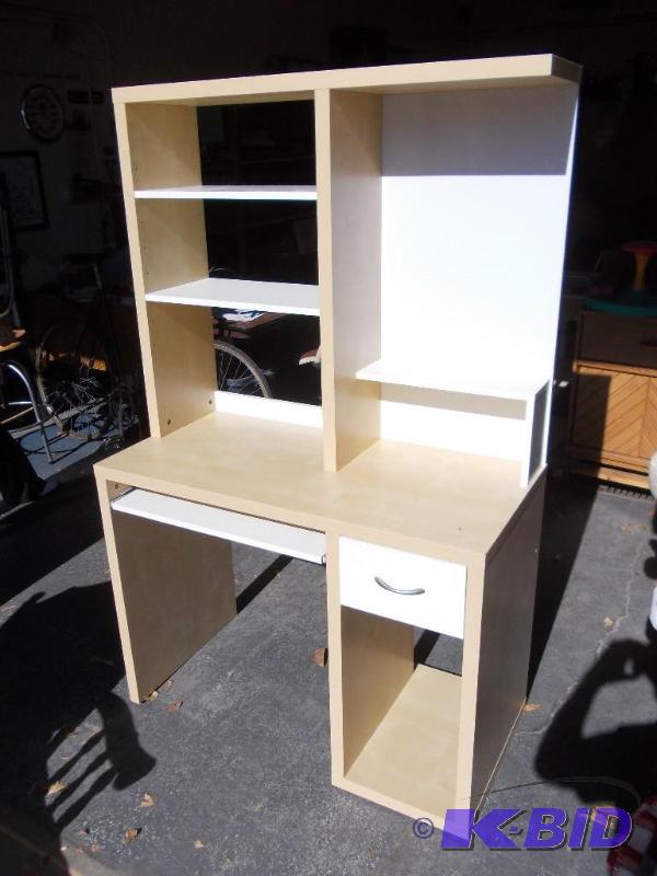 lot 14 image: Ikea Desk (41x20x65)...