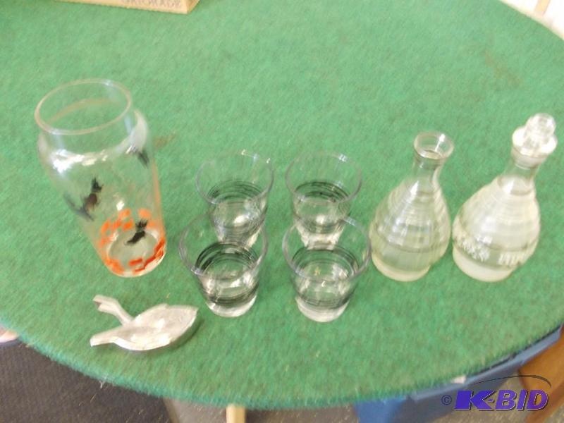 lot 27 image: Box Lot Vintage Decanters, Vase, Glasses...