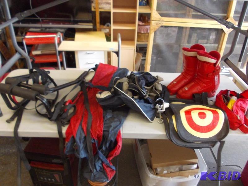 lot 37 image: Bike Rack, Ski Bag, Ski boots, Soccer Targets...