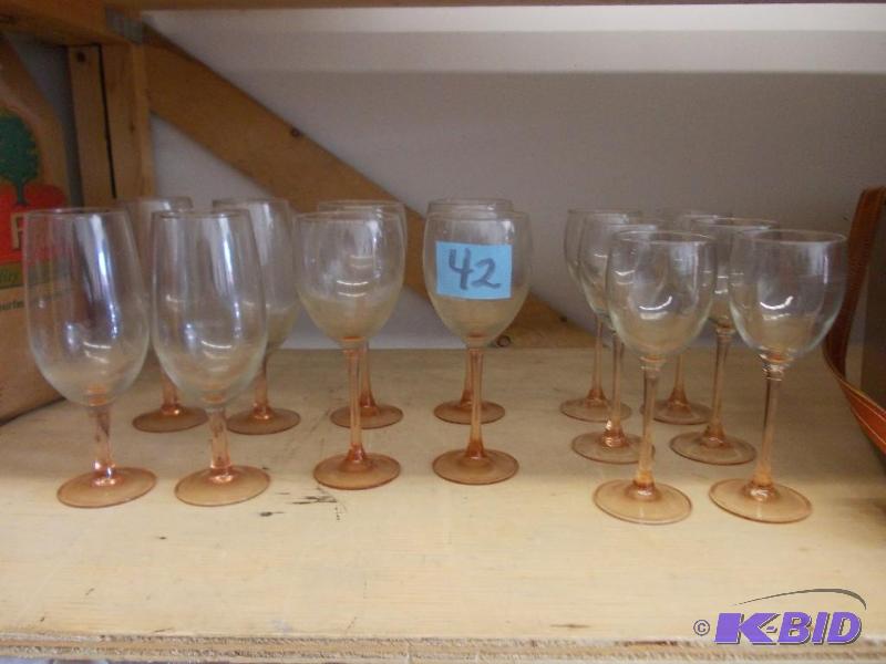 lot 42 image: 14 Assorted Pink Goblets...