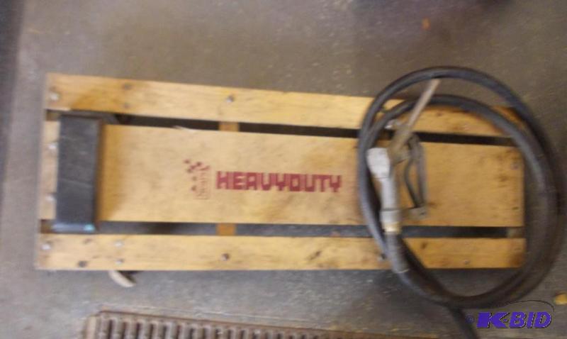 lot 7 image: Sears Heavyduty Creeper and GPI Gas Nozzle...
