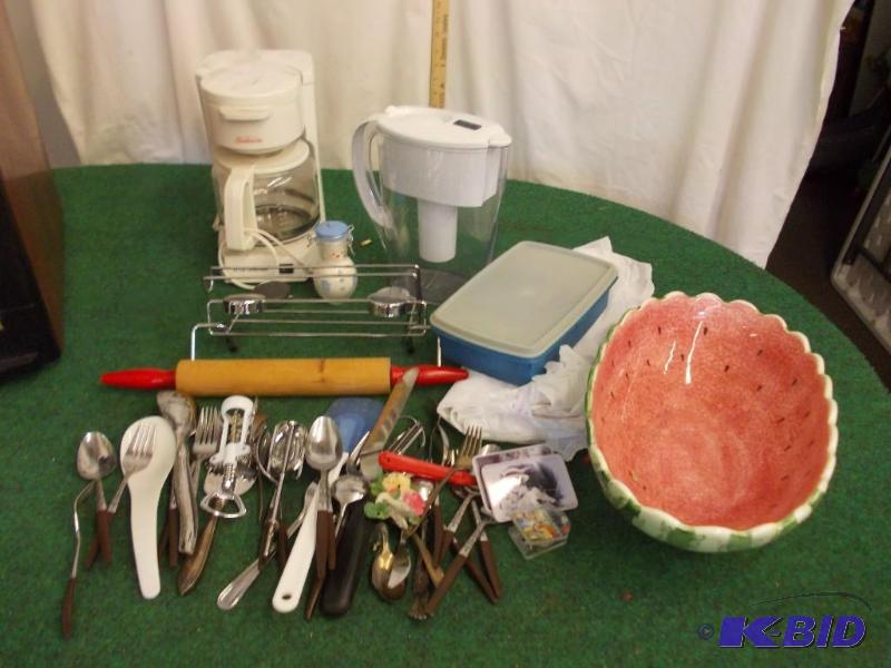 lot 78 image: Box Lot Kitchen Wares Coffee Maker, Water Pi...
