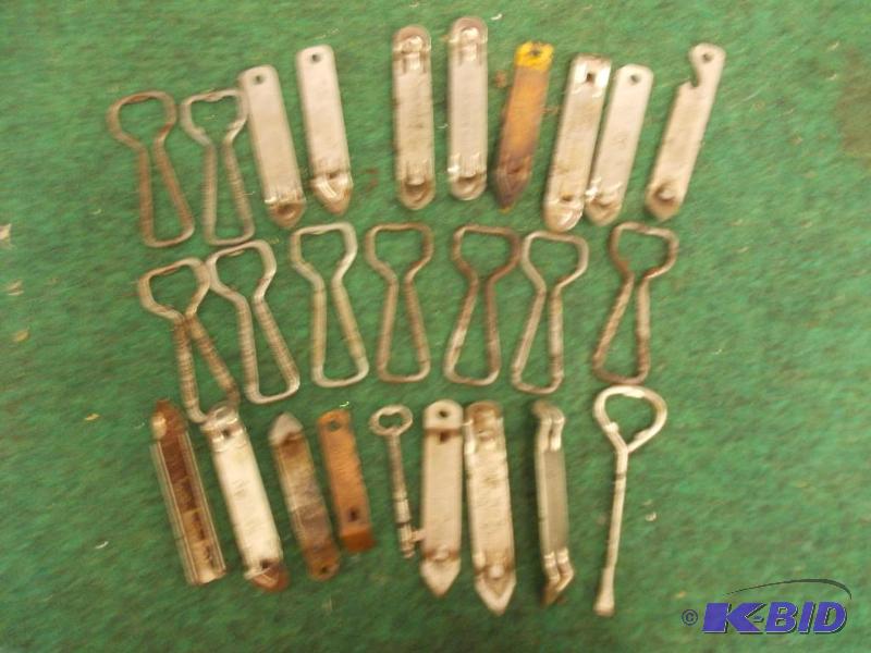 lot 85 image: Collection of Vintage Bottle Openers Hamms, ...