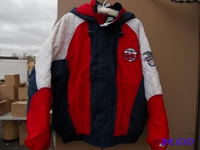 lot 15 image: Starter Jacket MN Twins &nbspSize Large...