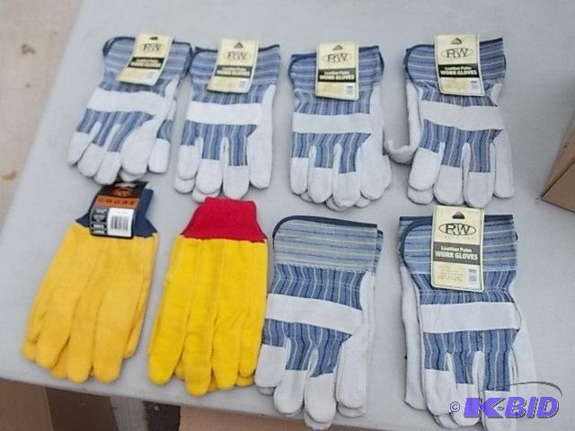lot 29 image: 8-Pair Mens Work Gloves (New)...
