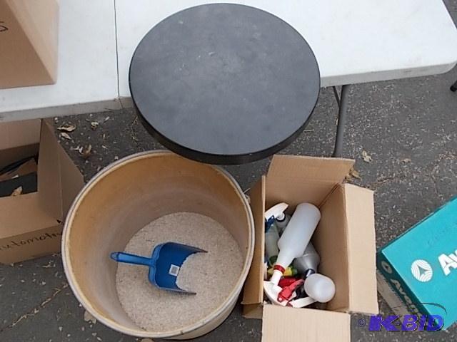 lot 43 image: Box Of Empty Squeeze Bottles & 30 Gallon ...