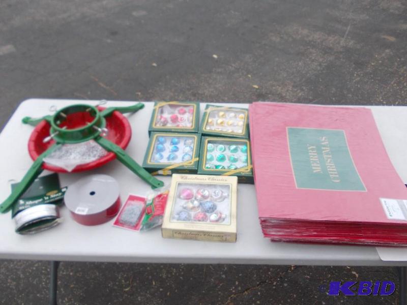 lot 7 image: Large Lot Christmas Tree Stand, Ornaments, N...
