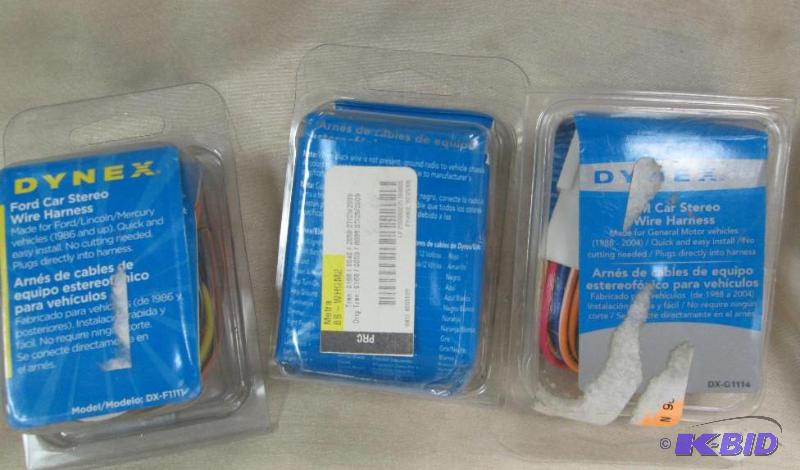 lot 136 image: Dynex for ford car stereo wire harness Made f...