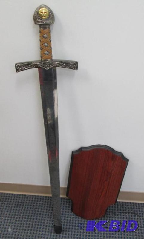 lot 204 image: Sword that came from Scotland very nice detai...