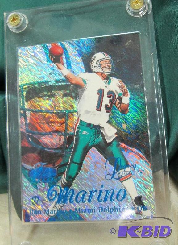 lot 21 image: Dan Marino, Miami Dolphins...